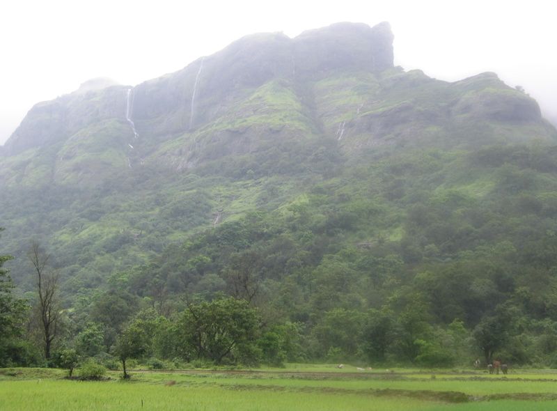 Looking back at Katrabai Pass during the 5 minutes of sunshine we had during this day
